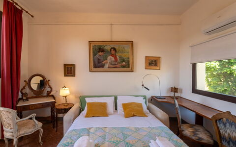 Casa dello Scrittore: Mobilia, Parete, Camera Da Letto, Letto, Interior Design, Legna, Pavimento, Pavimentazione, Lenzuolo, Bedding