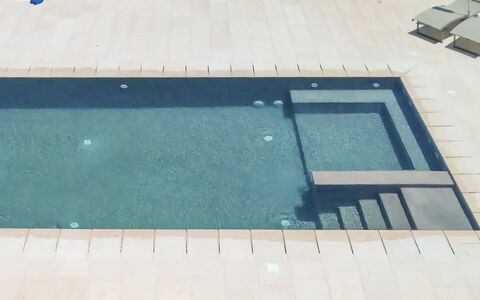 Tenuta Emma: Piscina, Materiale Composito, Piastrella, Calcestruzzo, Giochi D'Acqua, Shade, Design, Flagstone, Mobili Da Esterno