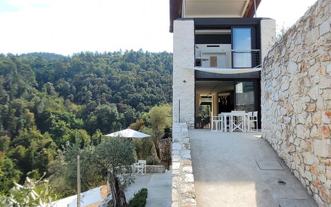 Villetta Farfallina: Balcone, Shade, Muro ​​Di Pietra, Paesino Di Montagna