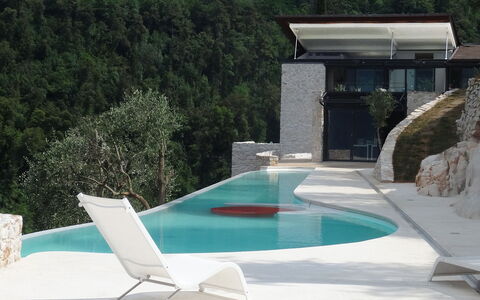Villetta Farfallina: Piscina, Materiale Composito, Shade, Muro ​​Di Pietra, Mobili Da Esterno, Lettino, Villa, Flagstone