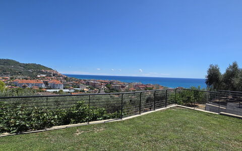 Villa Pineta della Rovere: Blu, Orizzonte, Mare, Costiera E Morfologie Oceanic, Costa, Oceano, Recinzione, Balcone, Corrimano, Tropici