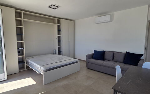 Villa Pineta della Rovere: Mobilia, Pavimentazione, Pavimento, Interior Design, Legna, Camera, Appartamento, Illuminazione, Camera Da Letto, Letto