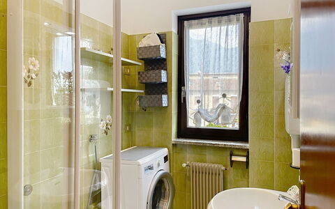 Francesco: Interior Design, Idraulico Fixture, Pavimentazione, Pavimento, Bagno, Lavello, Camera, Rubinetto, Idraulico, Illuminazione