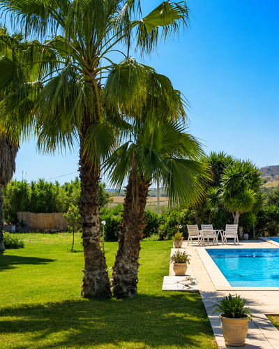 Villa le 2 Emme: Piscina, Ricorrere, Eco Hotel, Ombrello, Terme, Tempo Libero, Mobili Da Esterno, Hacienda, Landscaping