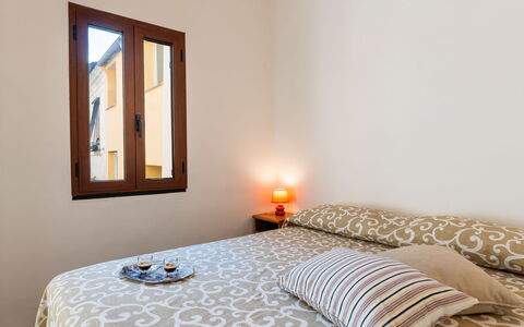 Ca Dell'Andre: Interior Design, Parete, Pavimento, Letto, Camera Da Letto, Pavimentazione, Legna, Mobilia, Camera, Lenzuolo