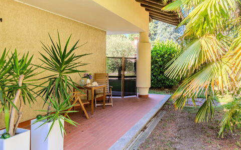 Riva&Lago: Shade, Eco Hotel, Giardino, Ricorrere, Landscaping, Hacienda, Cortile, Color Legno