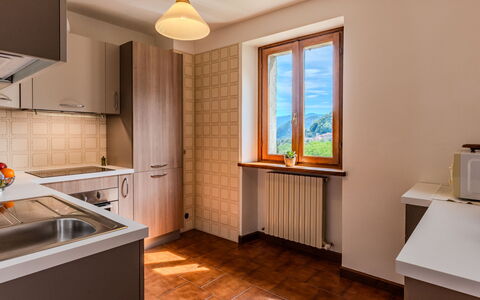 Casa Giamba: Interior Design, Pavimentazione, Cucina, Legna, Soffitto, Controsoffitto, Camera, Cabinetry, Mobilia, Elettrodomestico Da Cucina