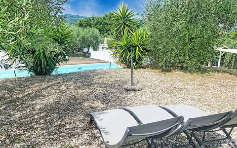 La Camporena: Mobilia, Cucina & Sala Da Pranzo Tavolo, Sedia, Pavimento, Mare, Balcone, Oceano, Ricorrere, Eco Hotel, Sala Da Pranzo