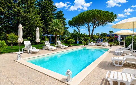 Villa Didymos: Piscina, Ricorrere, Giardino, Tempo Libero, Eco Hotel, Landscaping, Shade, Hotel, Resort Citta '