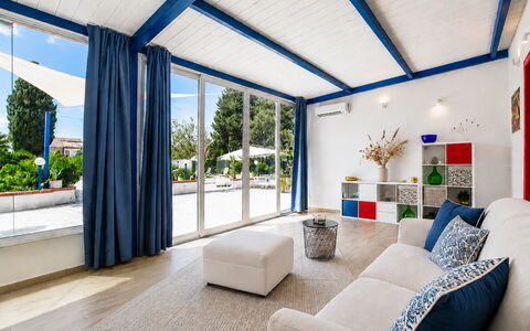 Villa Didymos: Mobilia, Interior Design, Pavimentazione, Pavimento, Soffitto, Appartamento, Divano, Casa, Camera, Soggiorno