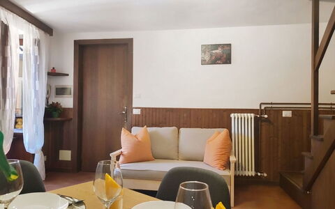 Casa Gloria: Appartamento, Condominio, Uso Misto, Hotel, Balcone