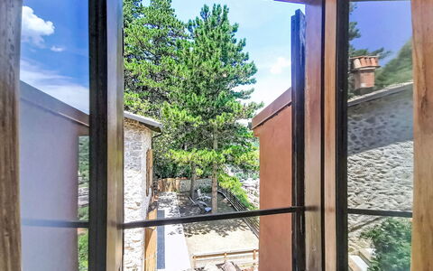 Domus Marsicana: Interior Design, Mobilia, Legna, Pavimentazione, Soffitto, Pavimento, Camera, Illuminazione, Appartamento, Tavolo