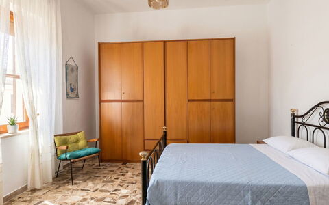 Vela Latina: Interior Design, Mobilia, Legna, Pavimentazione, Soffitto, Pavimento, Camera, Illuminazione, Appartamento, Tavolo
