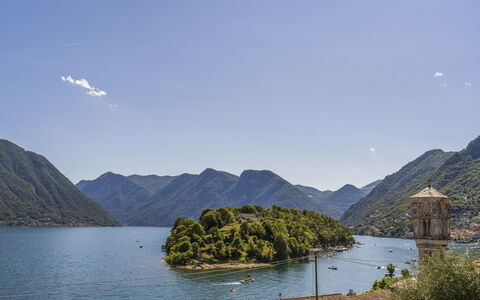Next Comacina, Lago di Como with Garage: Acqua, Geografia Montane, Corpo D'Acqua, Montagna, Risorse Idriche, Collina, Highland, Costiera E Morfologie Oceanic, Alveo, Waterway