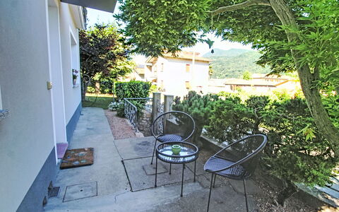 Boscolago: Mobilia, Mobili Da Esterno, Giardino, Shade, Tavolo Esterno, Sedia, Backyard, Cortile, Landscaping, Cortile