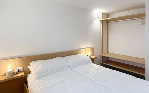 Ca' Alma Dolomia: Interior Design, Parete, Letto, Legna, Camera Da Letto, Pavimentazione, Pavimento, Soffitto, Bedding, Lenzuolo