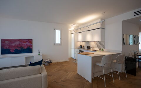 Terrazza Mare, Jacuzzi and Seaview: Mobilia, Interior Design, Pavimentazione, Pavimento, Parete, Cucina, Legna, Soffitto, Controsoffitto, Camera