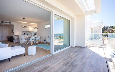 Porto di Luce Luxury, Jacuzzi and Seaview: Appartamento, Pavimento, Balcone, Pavimento In Legno, Hotel, Attico, Ricorrere, Villa