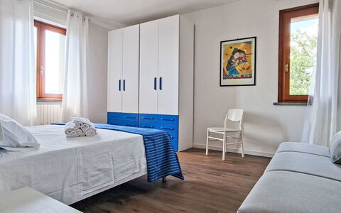 Le 3 Viste: Mobilia, Interior Design, Pavimentazione, Pavimento, Letto, Legna, Camera Da Letto, Camera, Appartamento, Tessile