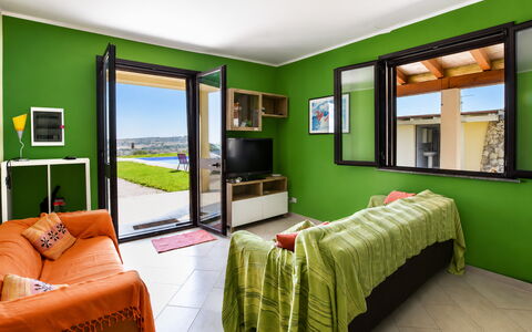 Villa Sara: Interior Design, Mobilia, Pavimentazione, Pavimento, Soffitto, Casa, Camera, Appartamento, Camera Da Letto, Letto