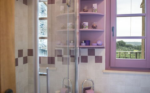 Casa Elia 6: Parete, Interior Design, Pavimentazione, Idraulico Fixture, Pavimento, Bicchiere, Idraulico, Bagno, Rubinetto, Piastrella
