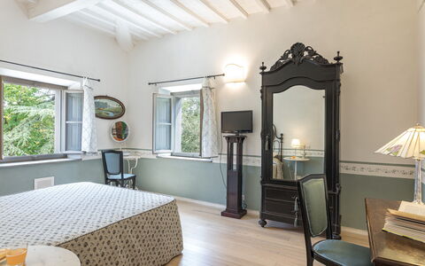 Antica Villa Merelli 12: Mobilia, Interior Design, Parete, Soffitto, Camera Da Letto, Pavimentazione, Illuminazione, Casa, Letto, Pavimento