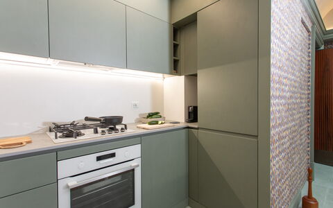 Belvedere Guastella B 4: Cucina, Elettrodomestico Da Cucina, Controsoffitto, Apparecchio Major, Interior Design, Legna, Cabinetry, Pavimentazione, Cucina Stufa, Soffitto