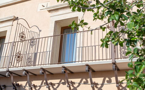 Belvedere Guastella B 4: Parete, Corrimano, Balcone, Ferro, Colonna, Materiale Composito, Metallo, Acciaio, Recinzione