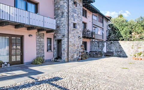 Annika: Appartamento, Condominio, Balcone
