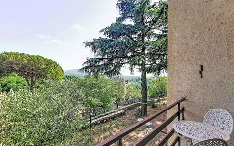 La Casa dei Cedri: Zona Residenziale, Casa, Appartamento, Urban Design, Balcone, Shade, Illuminazione Diurna, Gesso