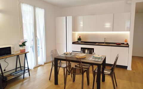 Lola Home - Levanto: Mobilia, Interior Design, Pavimentazione, Legna, Pavimento, Cucina & Sala Da Pranzo Tavolo, Pavimento In Legno, Cucina, Camera, Tavolo