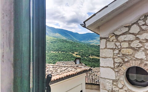 Majella Living: Geografia Montane, Collina, Montagna, Catena Montuosa, Valle, Cresta, Alpi, Massiccio, Paesino Di Montagna, Vertice