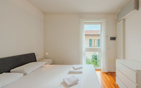 Caminito: Interior Design, Pavimento, Pavimentazione, Letto, Camera, Camera Da Letto, Appartamento, Casa, Soffitto, Telaio Del Letto