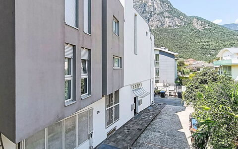 Gigi: Appartamento, Condominio, Balcone