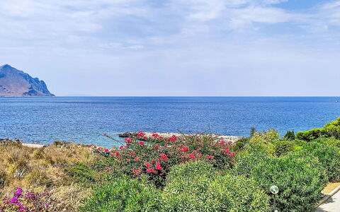 Cala Isulidda: Blu, Acqua, Corpo D'Acqua, Costa, Mare, Costiera E Morfologie Oceanic, Estate, Orizzonte, Oceano, Spiaggia