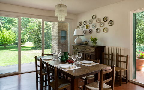 Casa Mancini, Holiday Villa, San Galgano: Mobilia, Sala Da Pranzo, Interior Design, Tavolo, Cucina & Sala Da Pranzo Tavolo, Legna, Sedia, Pavimentazione, Camera, Soffitto