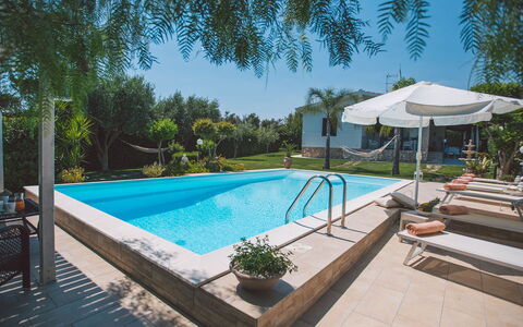 Villa Ferradina 4+2: Piscina, Ricorrere, Mobili Da Esterno, Tempo Libero, Eco Hotel, Ombrello, Materiale Composito, Shade, Lettino, Vaso Di Fiori