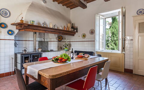 Villa Lemura 16+4: Mobilia, Interior Design, Pavimentazione, Cucina, Legna, Controsoffitto, Cabinetry, Pavimento, Casa, Camera