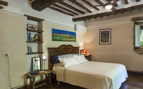 Campodalto 8: Mobilia, Interior Design, Parete, Camera Da Letto, Letto, Legna, Lenzuolo, Camera, Bedding, Soffitto