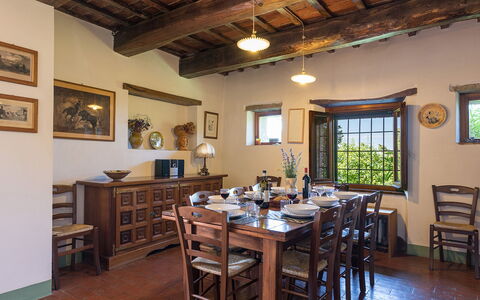 I Mandorli 8: Mobilia, Legna, Tavolo, Sala Da Pranzo, Cucina & Sala Da Pranzo Tavolo, Pavimentazione, Interior Design, Sedia, Casa, Camera
