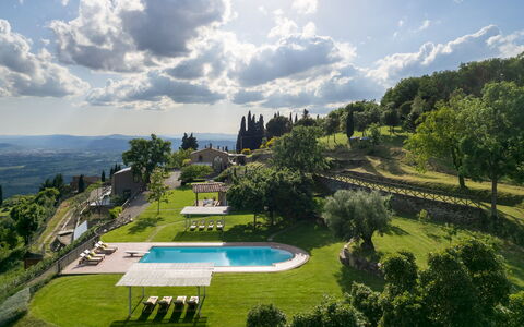 Torre Ginestre 12: Highland, Paesaggio, Collina, Hill Station, Area Rurale, Estate, Prato, Catena Montuosa, Dimora, Giardino