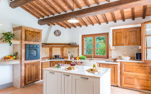 Il Casale di Manuele 12: Cucina, Mobilia, Interior Design, Legna, Controsoffitto, Cabinetry, Casa, Pavimentazione, Soffitto, Casa