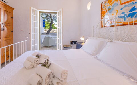 Villa del Lentisco 8+2: Casa, Piscina, Appartamento, Ricorrere, Estate, Balcone, Mobili Da Esterno, Hotel, Sedia, Eco Hotel