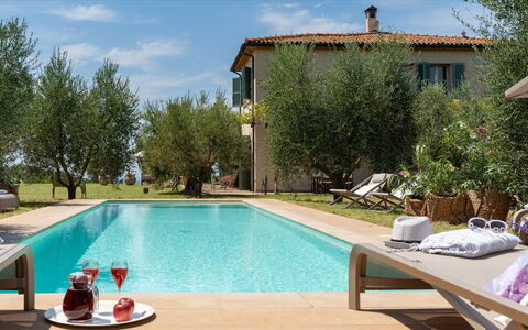 Casa del Vento 10: Piscina, Mobilia, Ricorrere, Casa, Mobili Da Esterno, Sedia, Eco Hotel, Hotel, Villa, Lettino