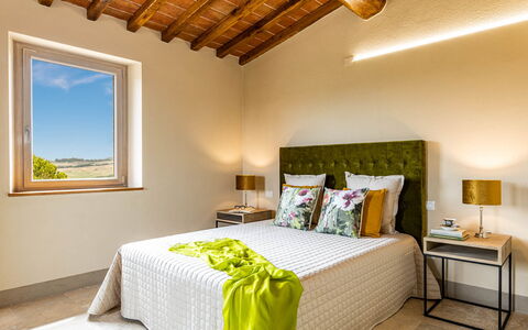 Il Poggiarellone 14: Interior Design, Mobilia, Letto, Camera Da Letto, Pavimentazione, Soffitto, Camera, Bedding, Pavimento, Biancheria