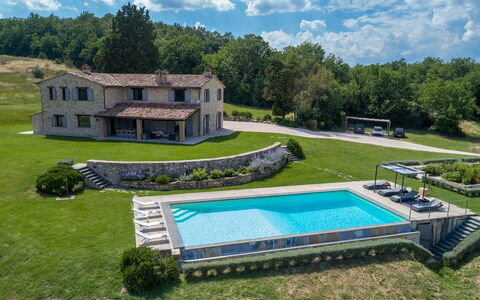 Villa le Fontane 12: Piscina, Estate, Agriturismo, Villetta, Prato, Villa, Giardino, Dimora, Hacienda, Landscaping