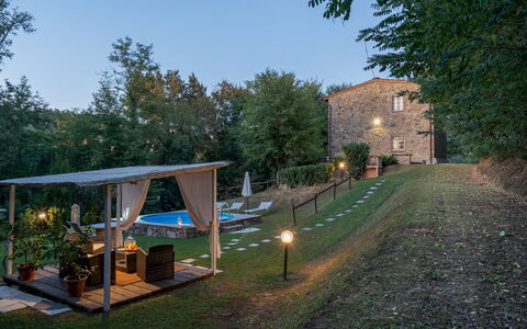 Ai Due Cuori 4: Mobilia, Backyard, Mobili Da Esterno, Giardino, Piscina, Villetta, Shade, Cortile, Sedia, Estate