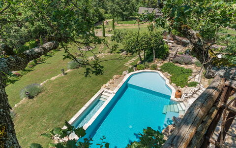 Borgo Paradiso 4+2: Piscina, Giardino, Tempo Libero, Shade, Estate, Ricorrere, Landscaping, Backyard, Giochi D'Acqua, Flagstone