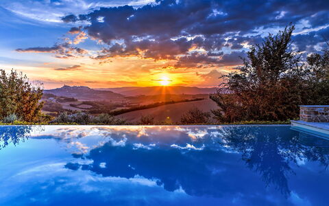 Casale delle Lavande 10: Blu, Cielo, Natura, Nube, Paesaggio Naturale, Crepuscolo, Orizzonte, Afterglow, Paesaggio, Tramonto