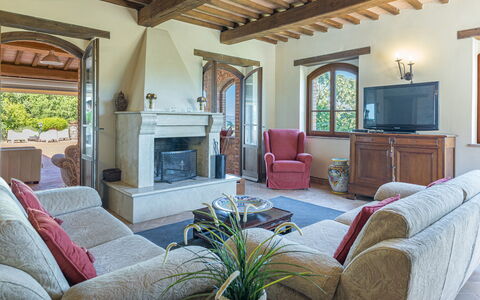 Dalmanuta 8: Mobilia, Interior Design, Divano, Pavimentazione, Soffitto, Sedia, Tavolo, Soggiorno, Pavimento, Camera